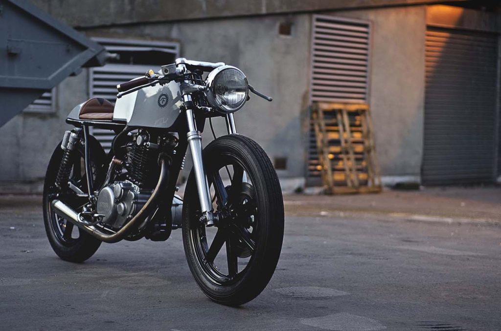 Yamaha SR500 par Auto Fabrica