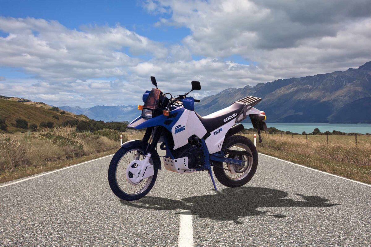 La Suzuki DR 750