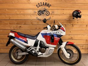 Honda XRV750 Africa Twin RD04