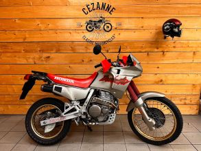 Honda NX650 Dominator RD02