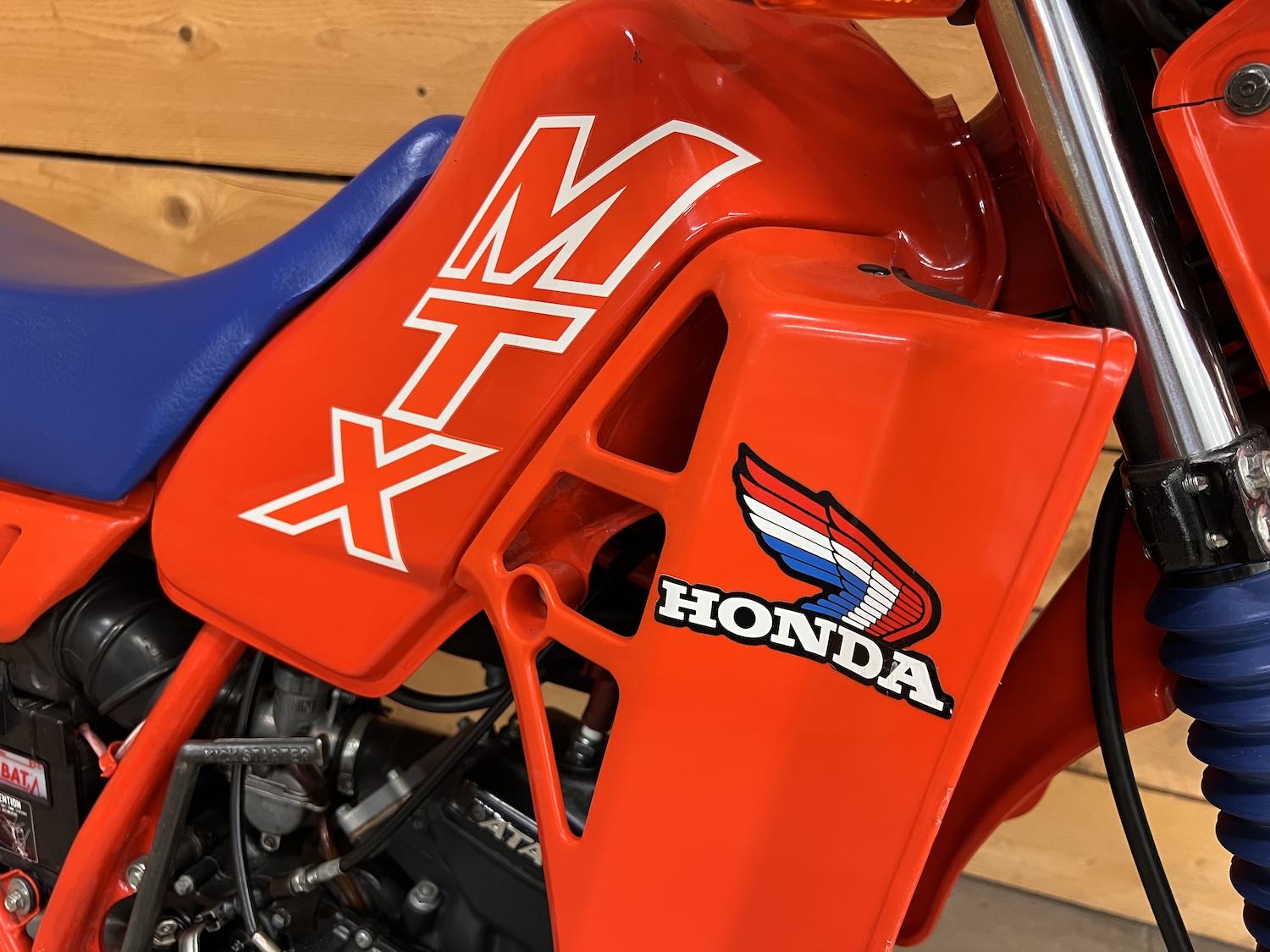 Honda_MTX_125r_cezanne_classic_2-165.jpg