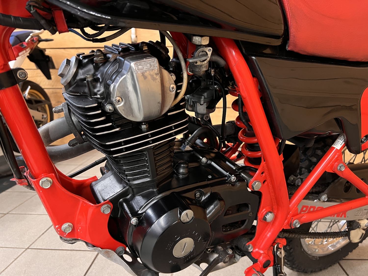 Honda_XL125R_cezanne_classic_4-168.jpg