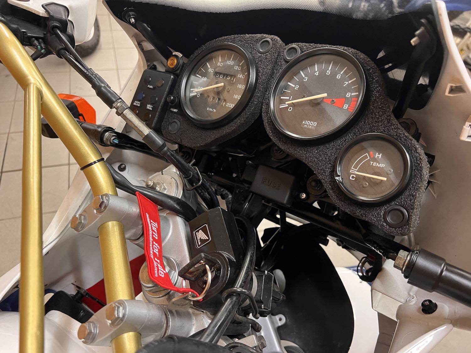 Honda_XRV_Cezanne_classic_12-179.jpg