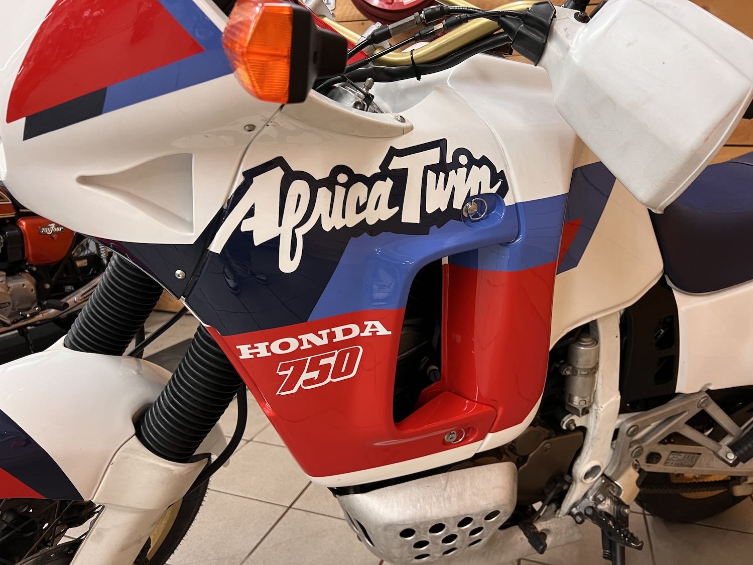 Honda_XRV_Cezanne_classic_9-179.jpg
