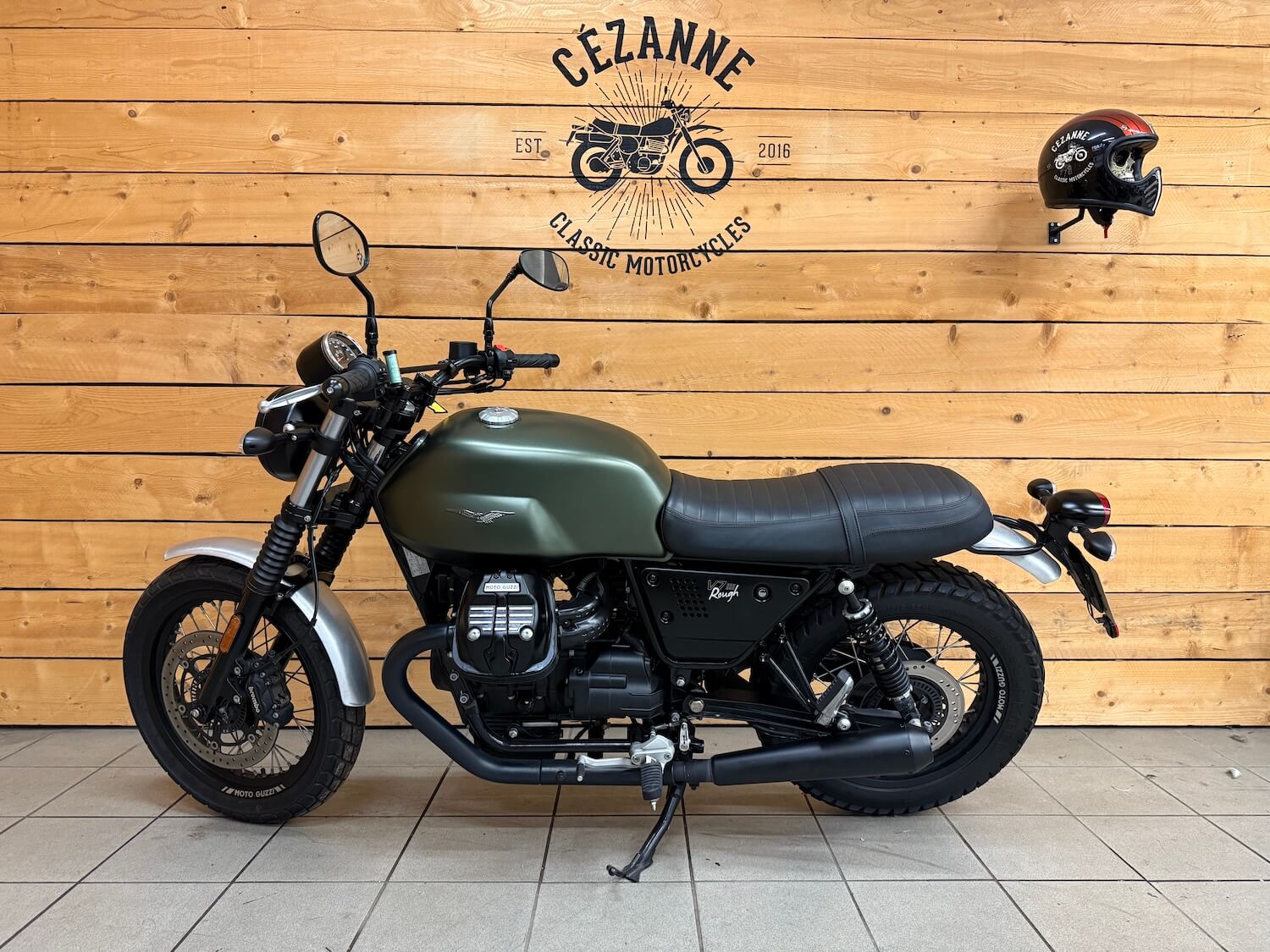 MotoGuzzi_V7_Rough_cezanne_classic_6-191.jpg