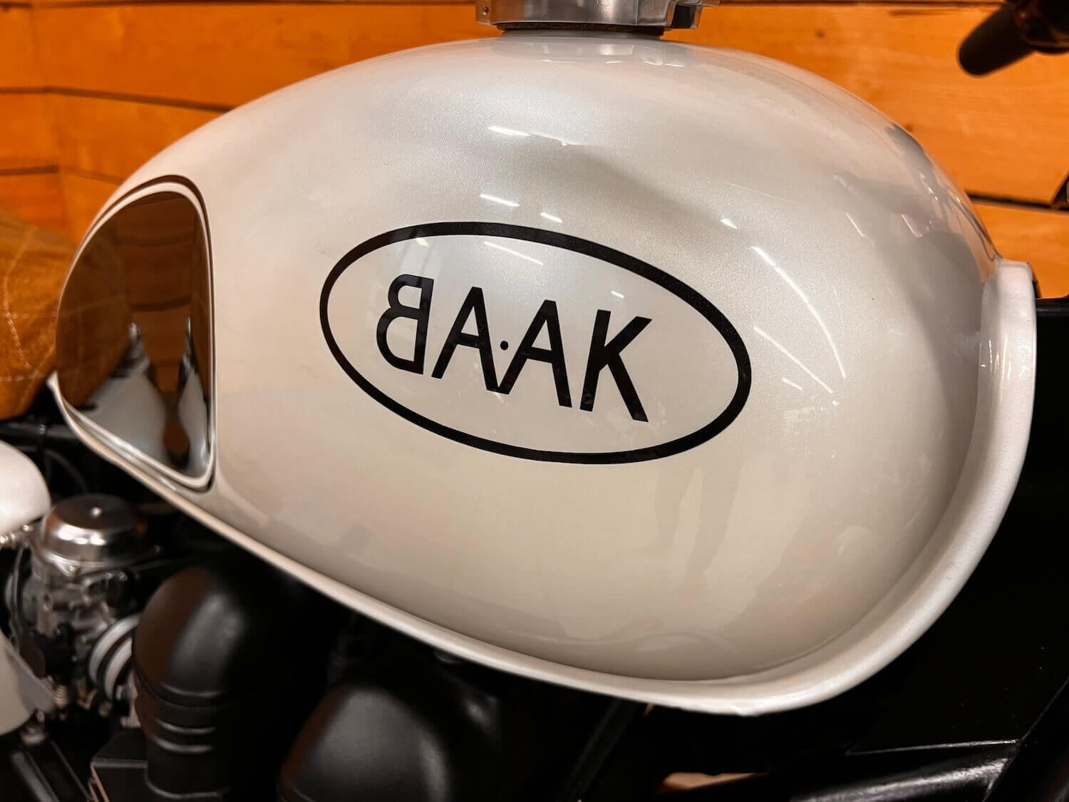 Triumph_bonnville_baak_865_cezanne_classic_6-189.jpg