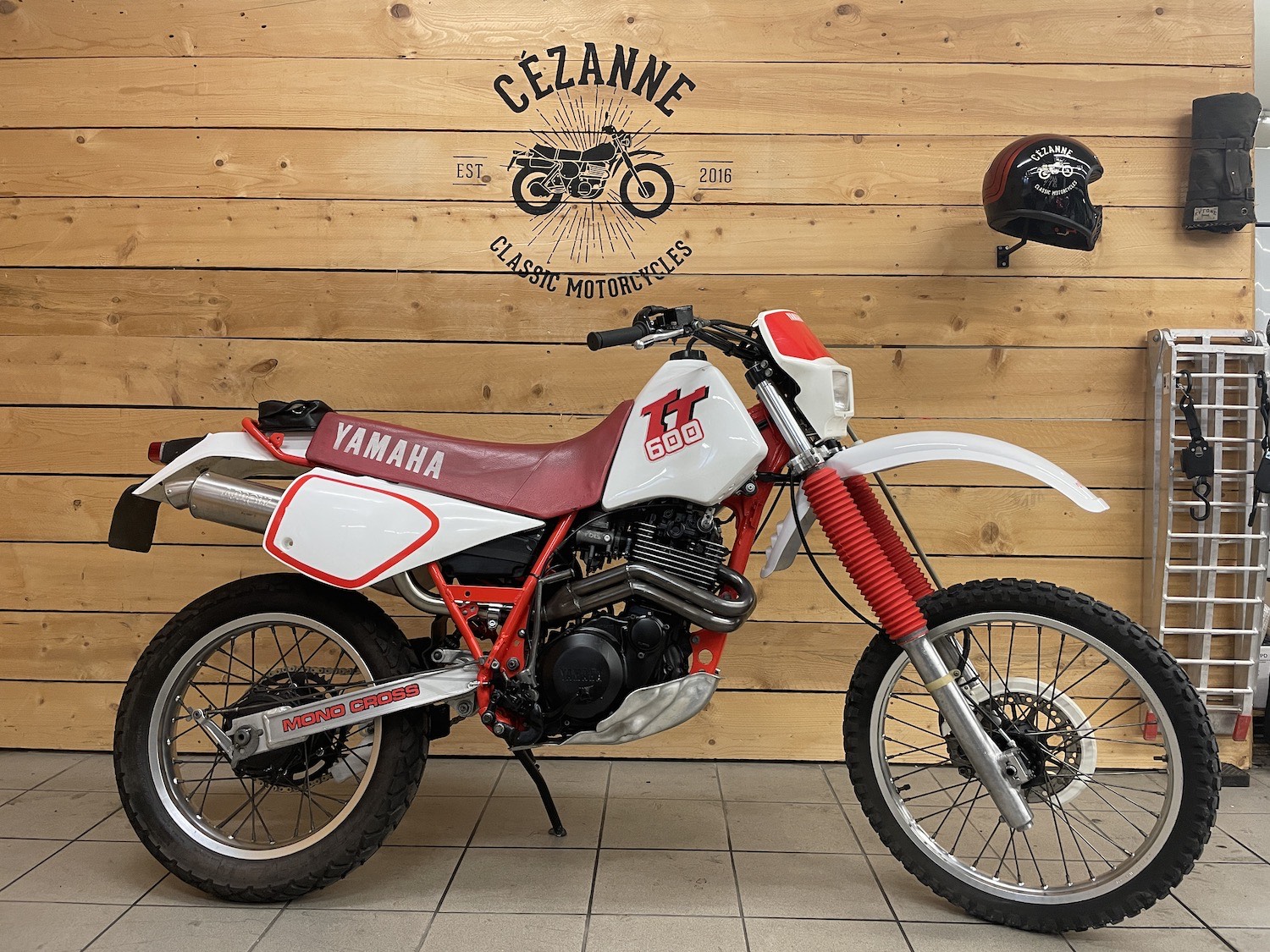 Mod le Yamaha TT600