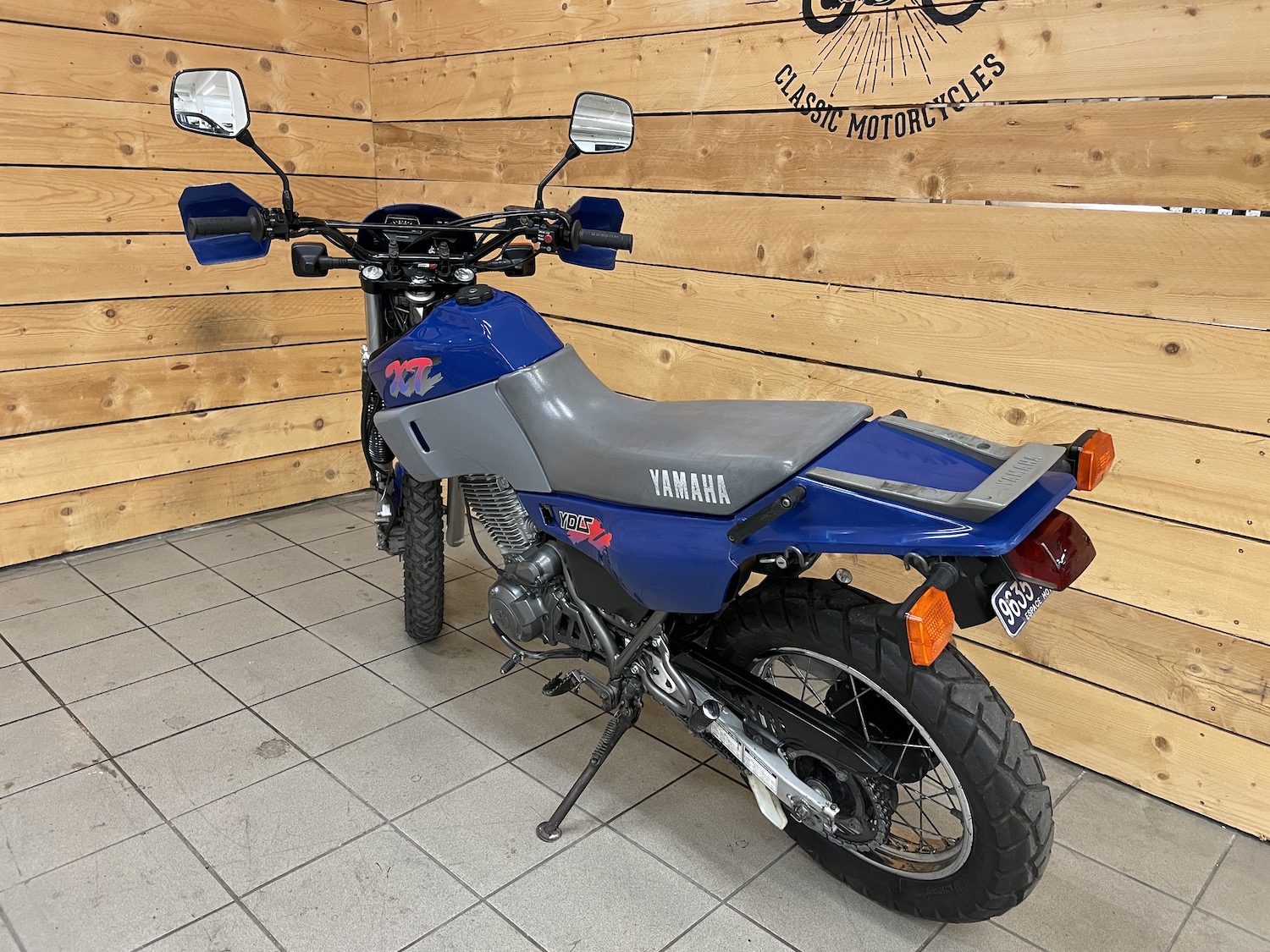 Yamaha_XT600e_6-110.jpg